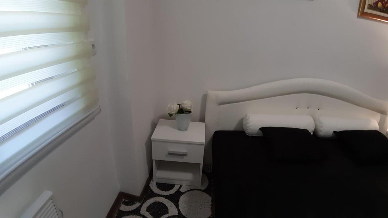 Illusion New Apartment Sarajevo Bagian luar foto